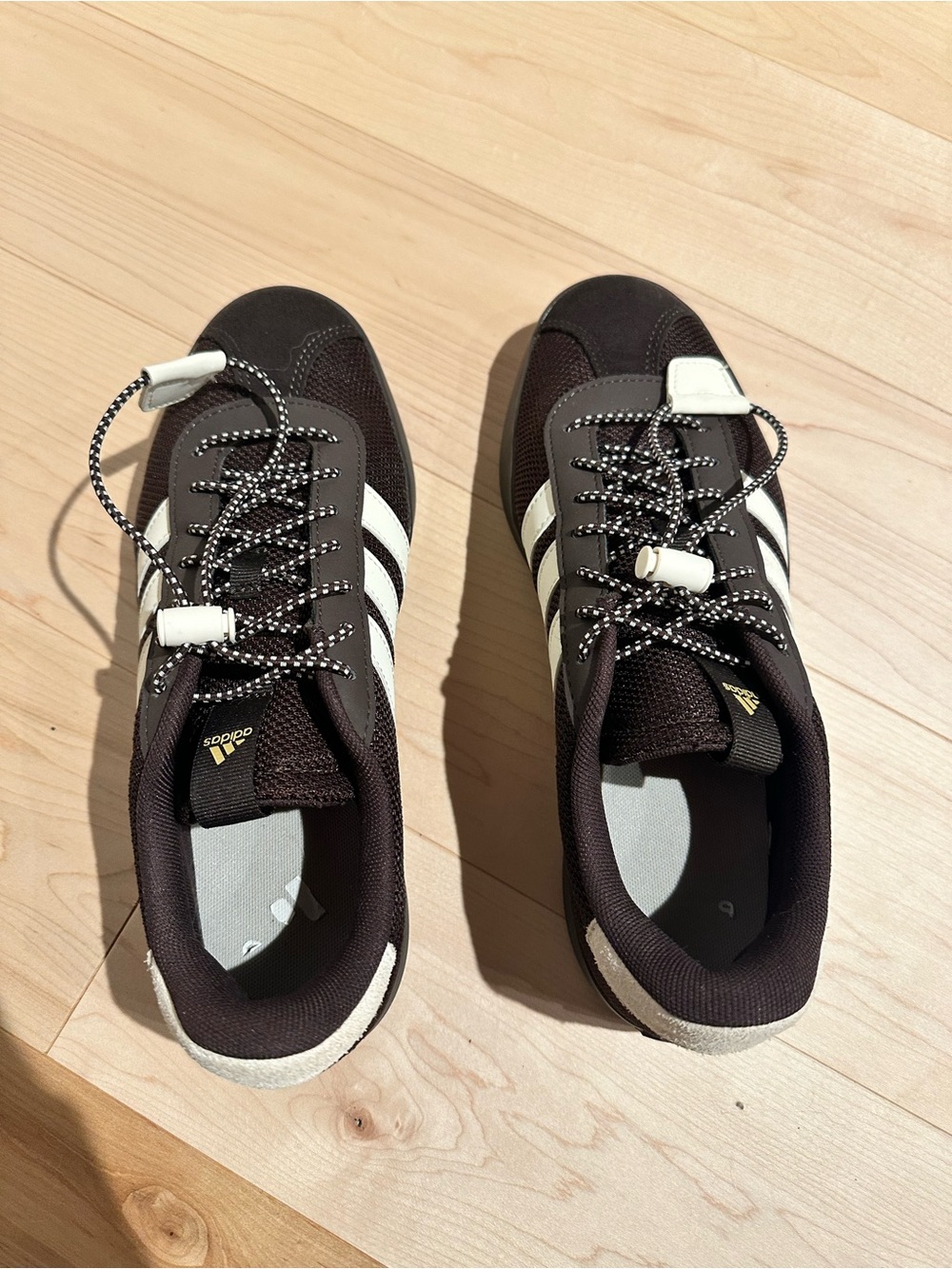 Adidas Women’s Dark Brown & White Casual Sneakers